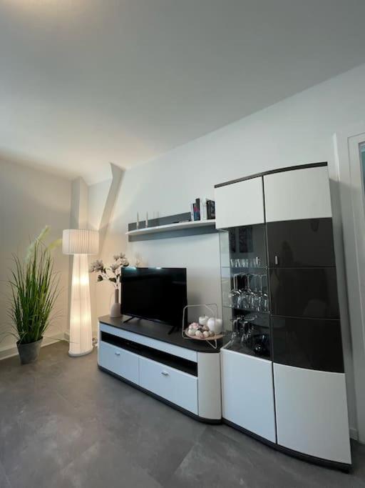 Komfortable Ferienwohnung In Halle-Kroellwitz Halle  Kültér fotó